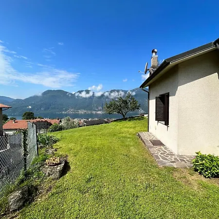 La Torre - View In Paradise マンデッロ・デル・ラーリオ